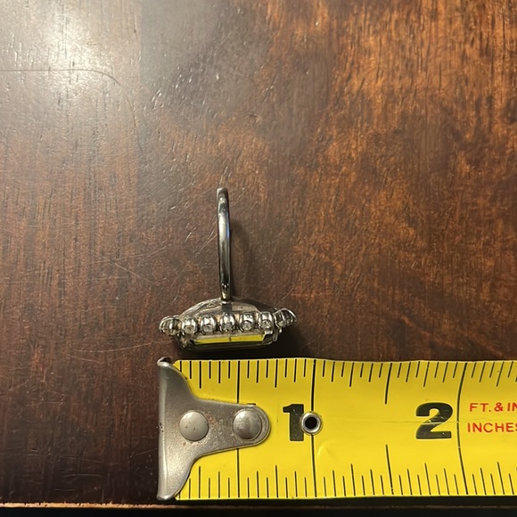 Swarovski Cocktail Ring - Picture 8 of 9